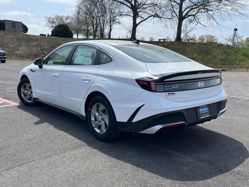 New 2026 Hyundai Sonata SE FWD image 4