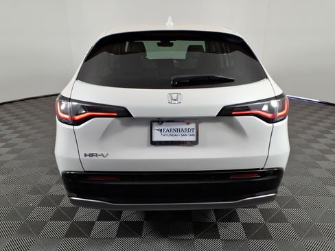 Used 2025 Honda HR-V EX-L image 4