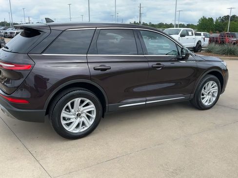Used 2023 Lincoln Corsair FWD image 9