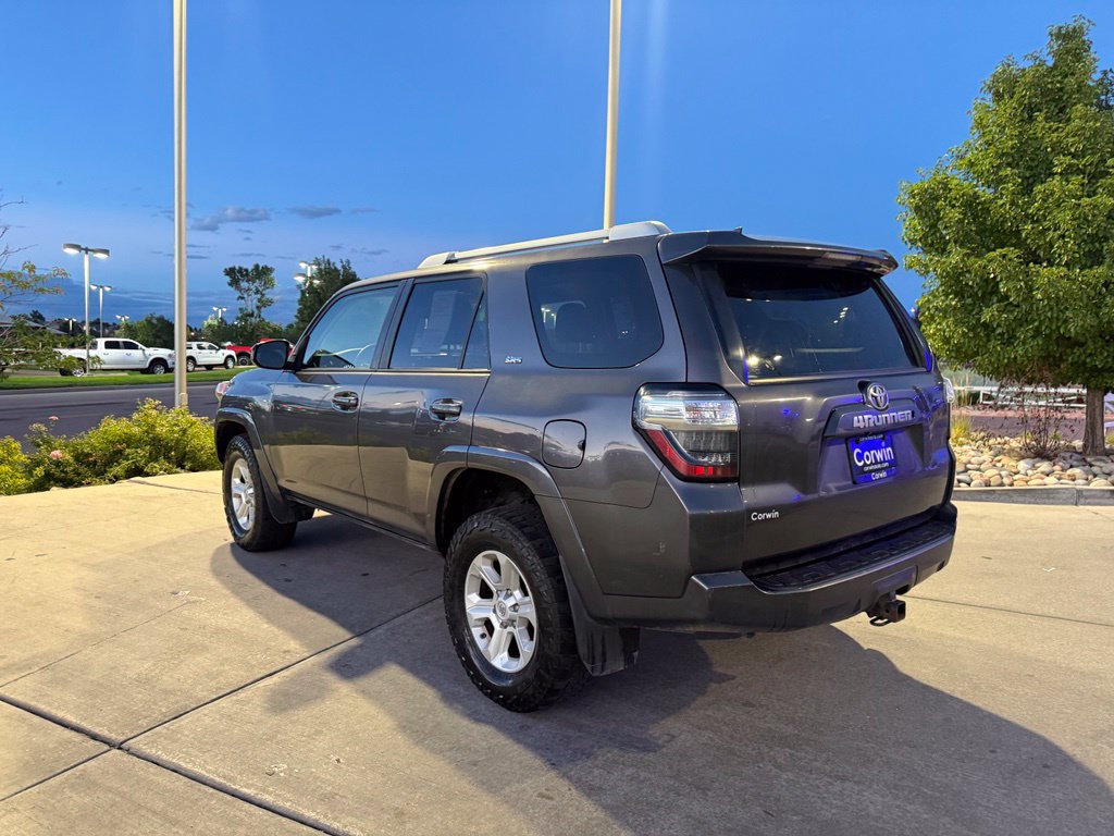 Used 2014 Toyota 4Runner SR5 AWD/4WD image 5