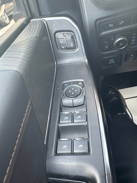 Used 2021 Ford F150 Platinum w/ Equipment Group 701A High AWD/4WD image 27