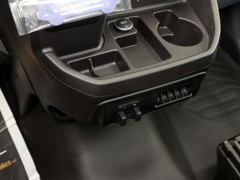 Used 2018 Ford Transit 350 11' KNAPHEIDE UTILITY BOX w/ Interior Upgrade Package image 24