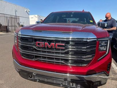 Used 2023 GMC Sierra 1500 SLT w/ SLT Premium Package