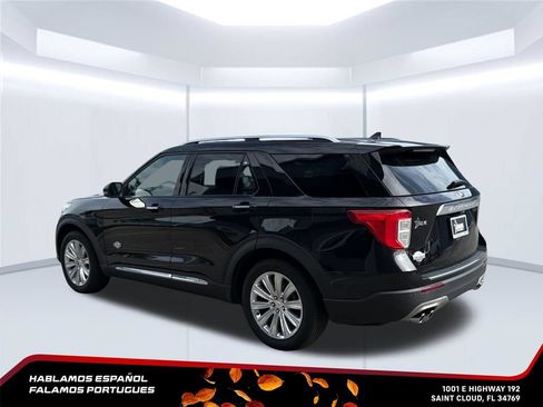 Used 2023 Ford Explorer King Ranch w/ Technology Package RWD image 4