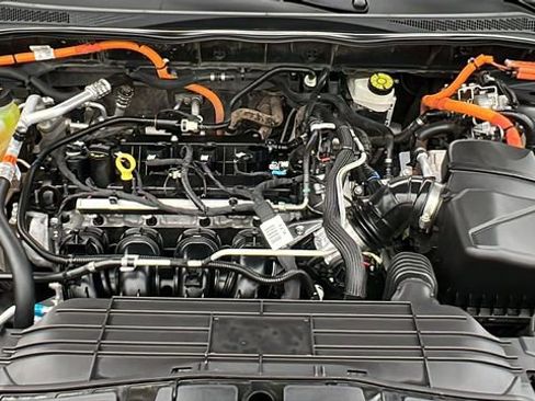 Used 2022 Ford Escape SEL w/ Technology Package image 12