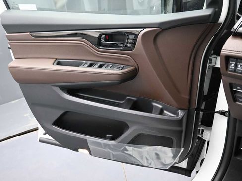 New 2026 Honda Odyssey Elite image 11