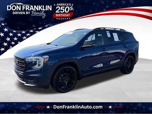 Used 2023 GMC Terrain SLE w/ Driver Convenience Package FWD image 1