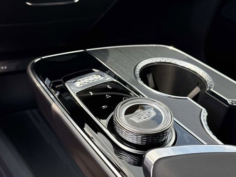 Certified 2026 Cadillac Lyriq Signature Sport AWD/4WD image 23