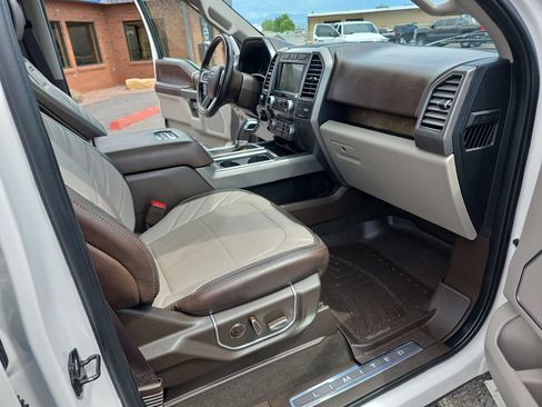 Used 2019 Ford F150 Limited AWD/4WD image 30