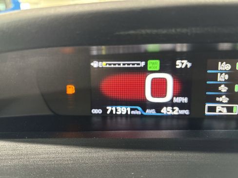 Certified 2018 Toyota Prius Two w/ Prius Two Safety Plus Package image 15