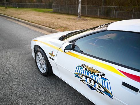 Used 1997 Chevrolet Camaro Z28 image 40