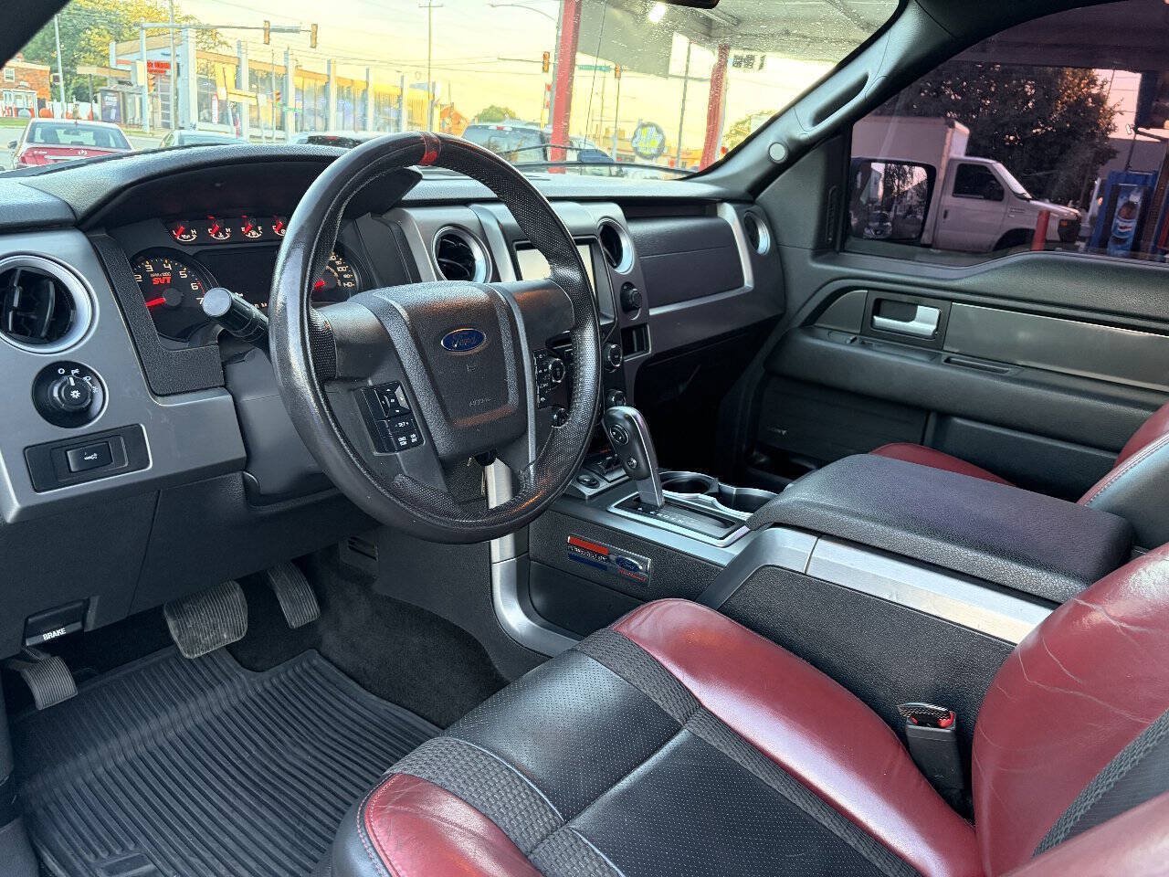 Used 2014 Ford F150 Raptor w/ Equipment Group 801A Luxury AWD/4WD image 16