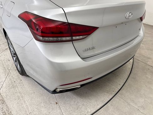Used 2015 Hyundai Genesis 3.8 w/ Option Group 02 RWD image 19