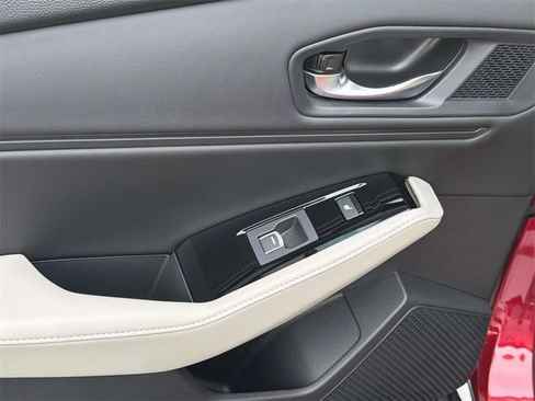 Used 2024 Honda Accord Touring image 28