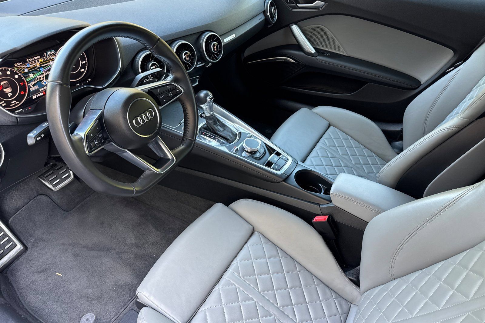 Used 2017 Audi TT 2.0T AWD/4WD image 10