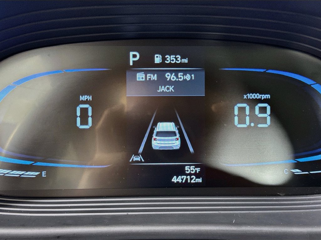 Used 2025 Hyundai Venue SEL FWD image 26