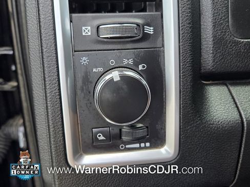 Used 2024 RAM 1500 Classic SLT AWD/4WD image 30