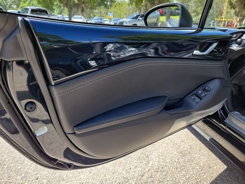 New 2026 MAZDA MX-5 Miata RF Grand Touring RWD image 19