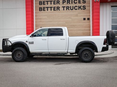 Used 2018 RAM 2500 SLT AWD/4WD image 7