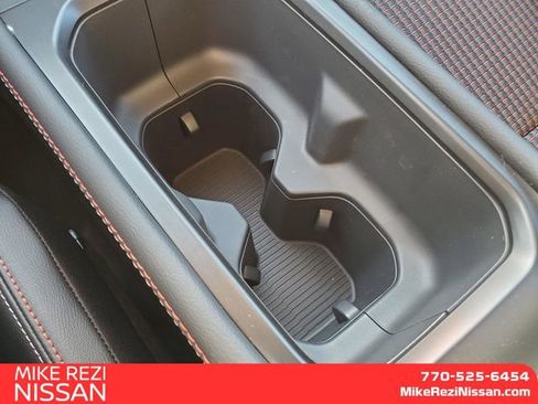 New 2026 Nissan Kicks SR image 15