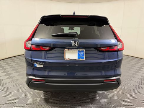 Used 2025 Honda CR-V EX image 9