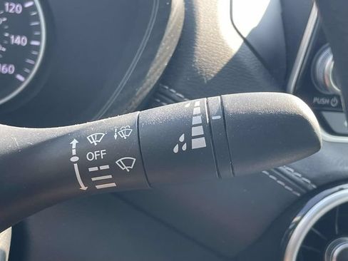 Used 2025 Nissan Sentra SV FWD image 24