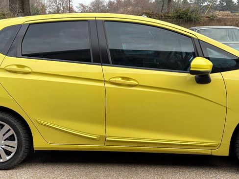 Used 2015 Honda Fit LX image 7