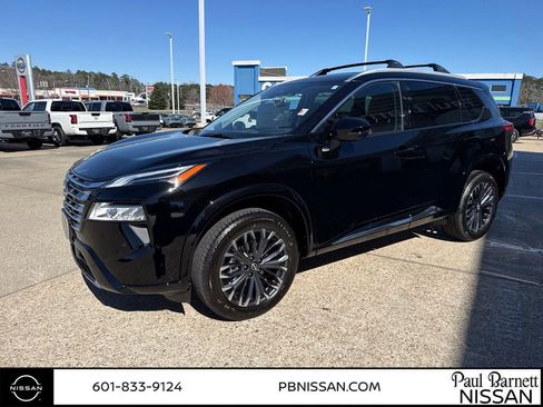 New 2026 Nissan Rogue Platinum image 14