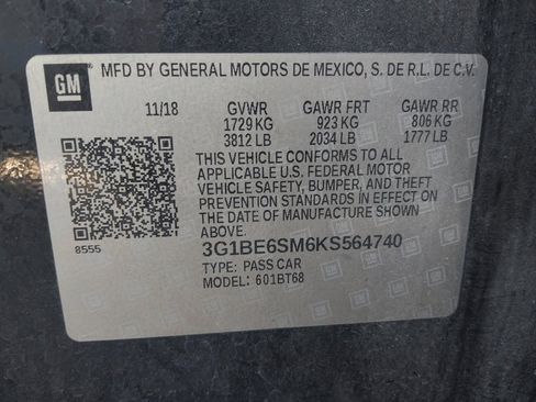 Used 2019 Chevrolet Cruze LT w/ Convenience Package image 33