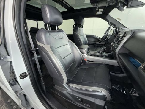 Used 2017 Ford F150 Raptor w/ Equipment Group 802A Luxury AWD/4WD image 27