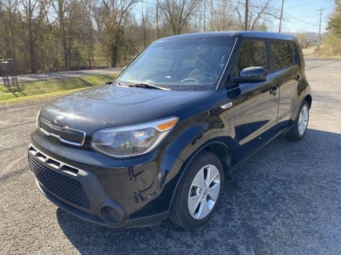 Used 2016 Kia Soul image 1