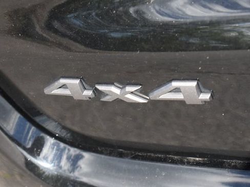 Used 2024 Jeep Compass Trailhawk AWD/4WD image 17