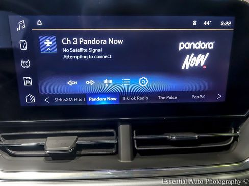 Used 2024 Chevrolet Trax LT image 21