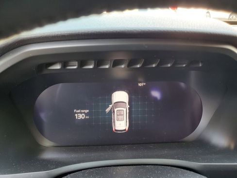 Certified 2024 Volvo XC90 B5 Plus image 21