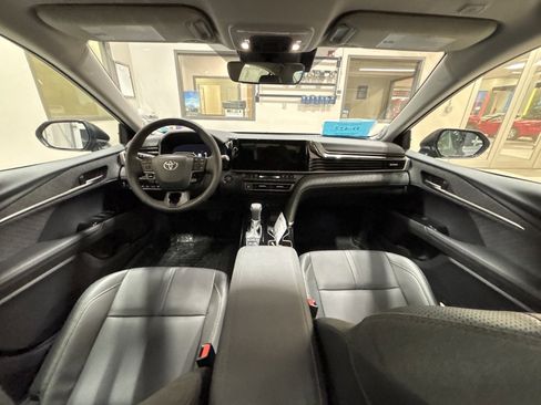 New 2025 Toyota Camry XLE image 23