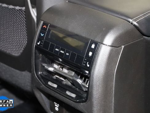 Used 2021 Jeep Grand Cherokee L Limited w/ Trailer Tow Group (B) image 16