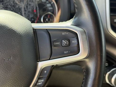 Used 2024 RAM 2500 Big Horn w/ Bed Utility Group image 17