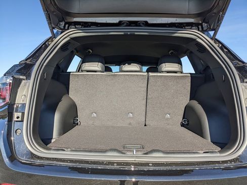 New 2026 Jeep Compass Latitude image 38