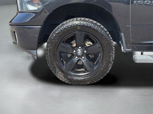 Used 2018 RAM 1500 Big Horn image 14