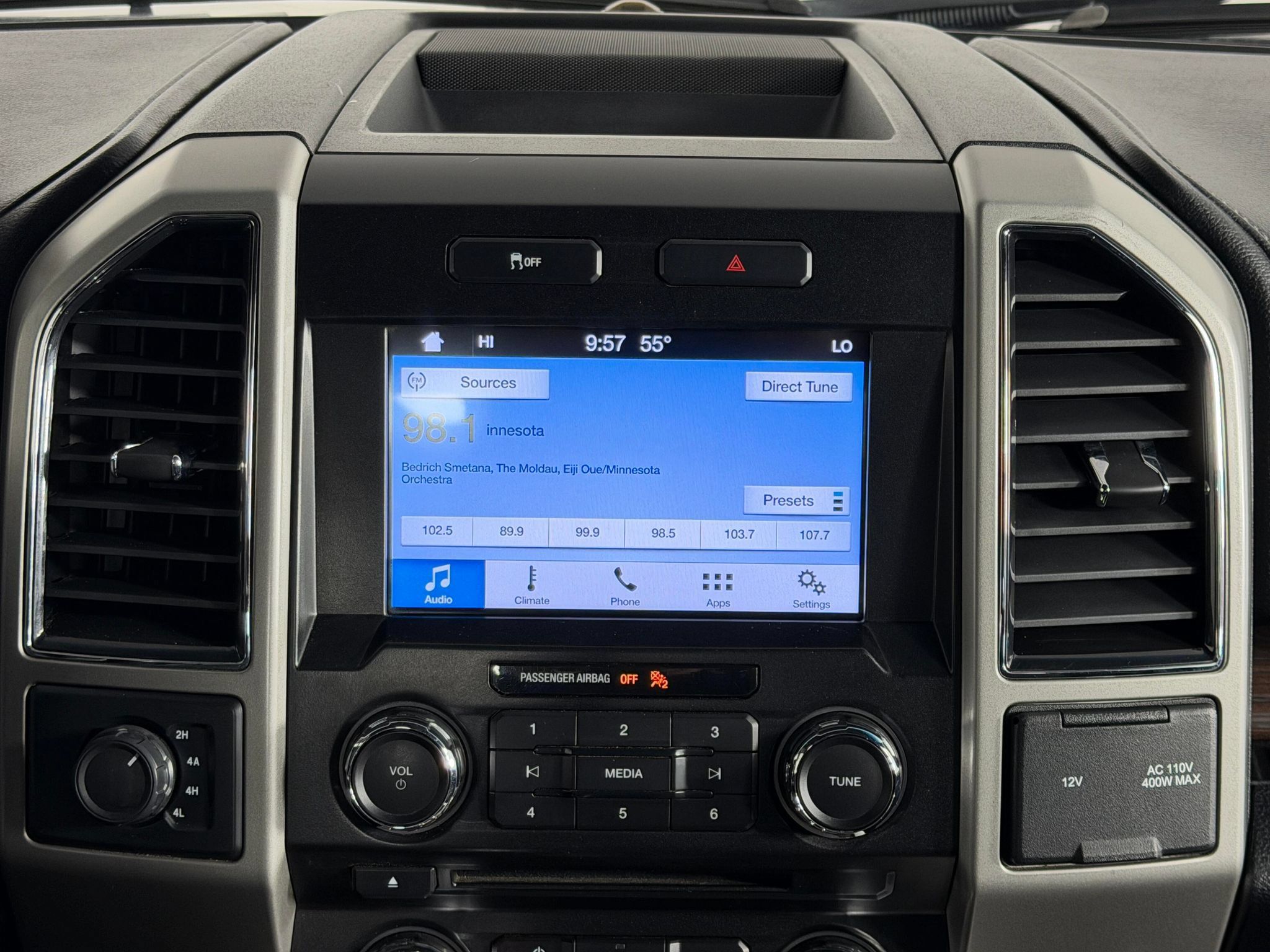 Used 2017 Ford F150 Lariat w/ Equipment Group 501A Mid AWD/4WD image 26