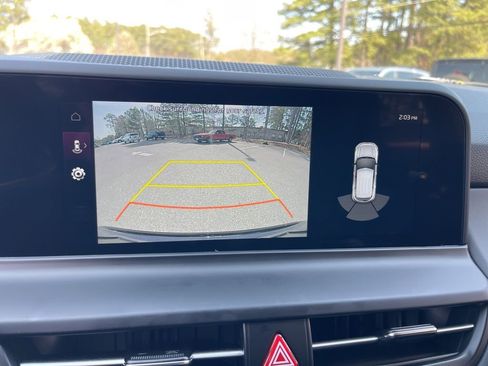 Certified 2025 Kia Seltos EX w/ EX Sunroof Package AWD/4WD image 11