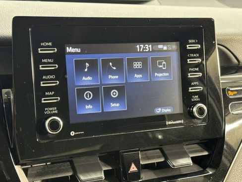 Used 2024 Toyota Camry LE image 22