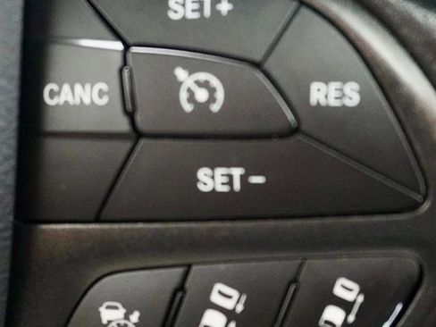 Used 2016 Dodge Charger R/T w/ Premium Group RWD image 29
