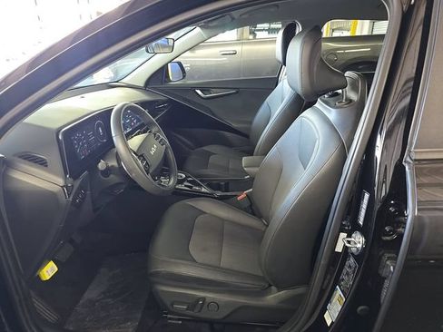 Used 2024 Kia Niro Wind FWD image 7