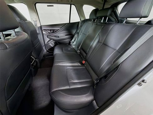 Used 2020 Subaru Outback Limited AWD/4WD image 26