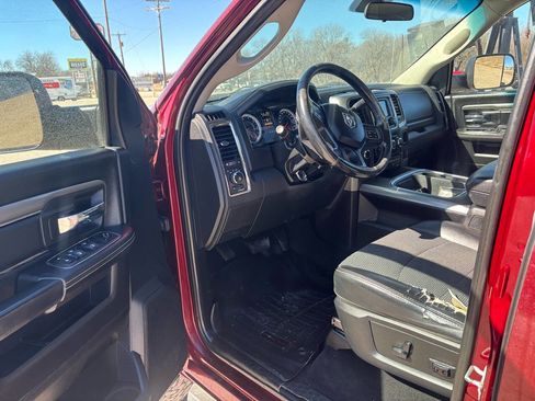 Used 2018 RAM 2500 Big Horn w/ Sport Appearance Group image 15