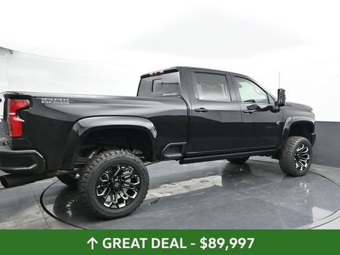 Used 2025 Chevrolet Silverado 2500 LTZ w/ Trail Boss Package image 12