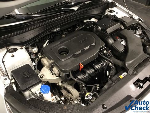 Used 2019 Kia Optima LX FWD image 40