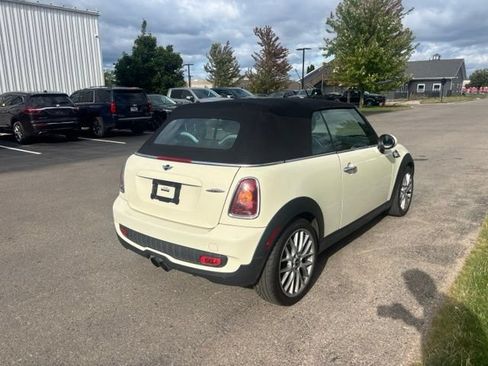 Used 2010 MINI Cooper John Cooper Works FWD image 6