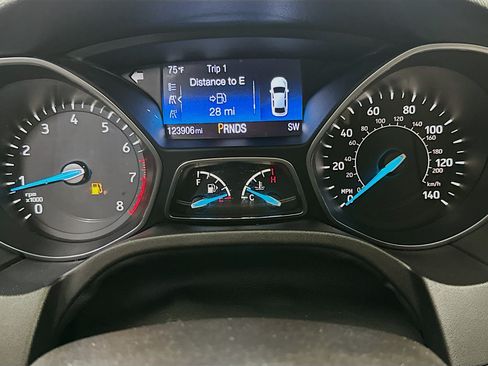 Used 2015 Ford Focus Titanium FWD image 18